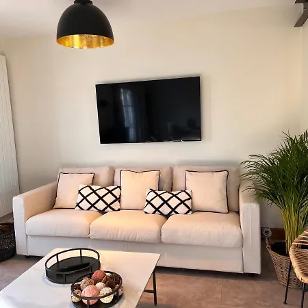 - Grande Maison Familiale Avec Jardin