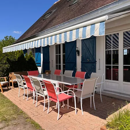 - Grande Maison Familiale Avec Jardin Casa de Férias *