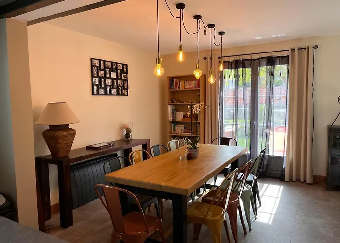 Дом отдыха - Grande Maison Familiale Avec Jardin