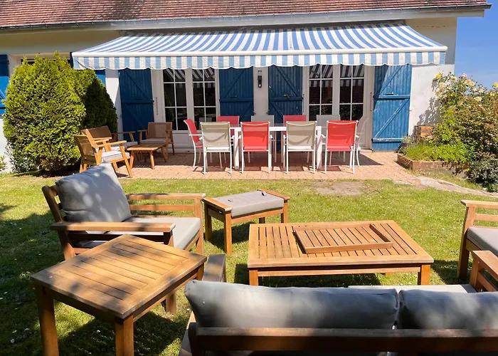 - Grande Maison Familiale Avec Jardin Casa de Férias